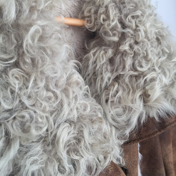 Luxurious Faux Fur Jacket - stash for Fall/Winter - Picture 6 of 7